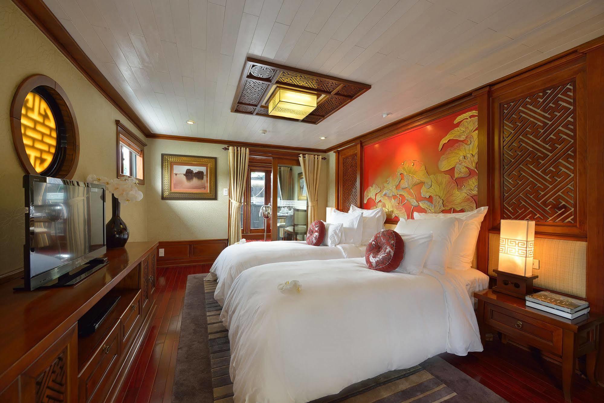 Paradise Peak Cruise Ha Long Exterior photo