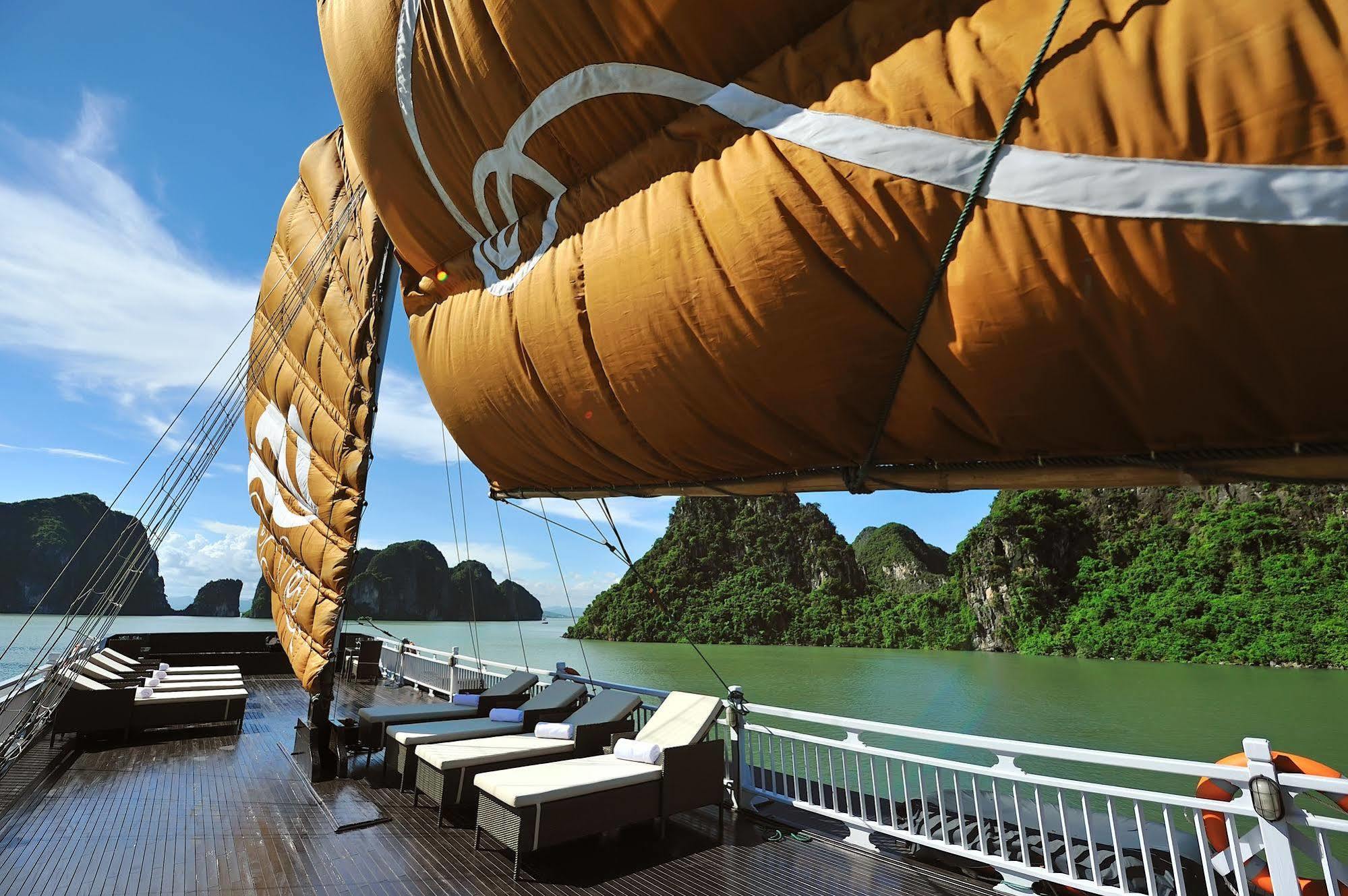 Paradise Peak Cruise Ha Long Exterior photo